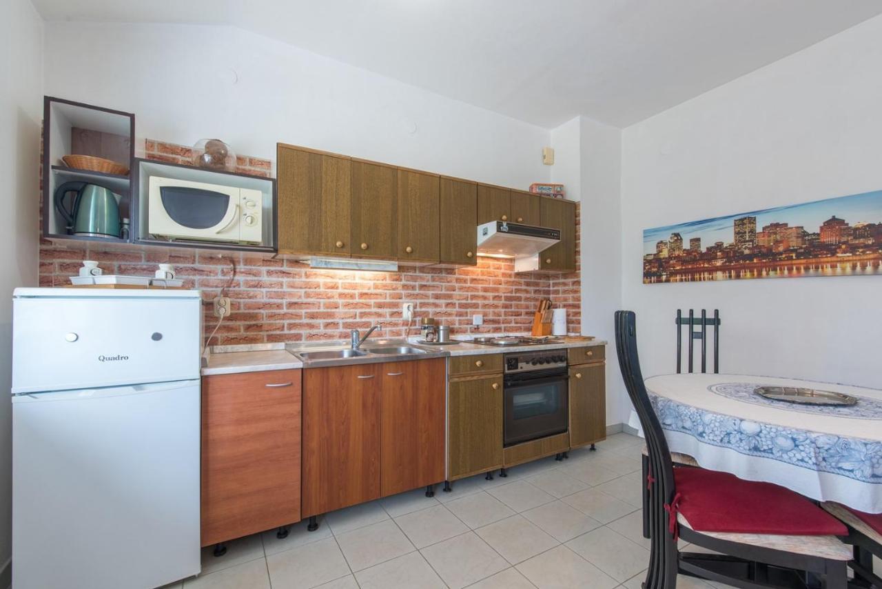 Apartments Kadum 25 Kadumi Eksteriør bilde